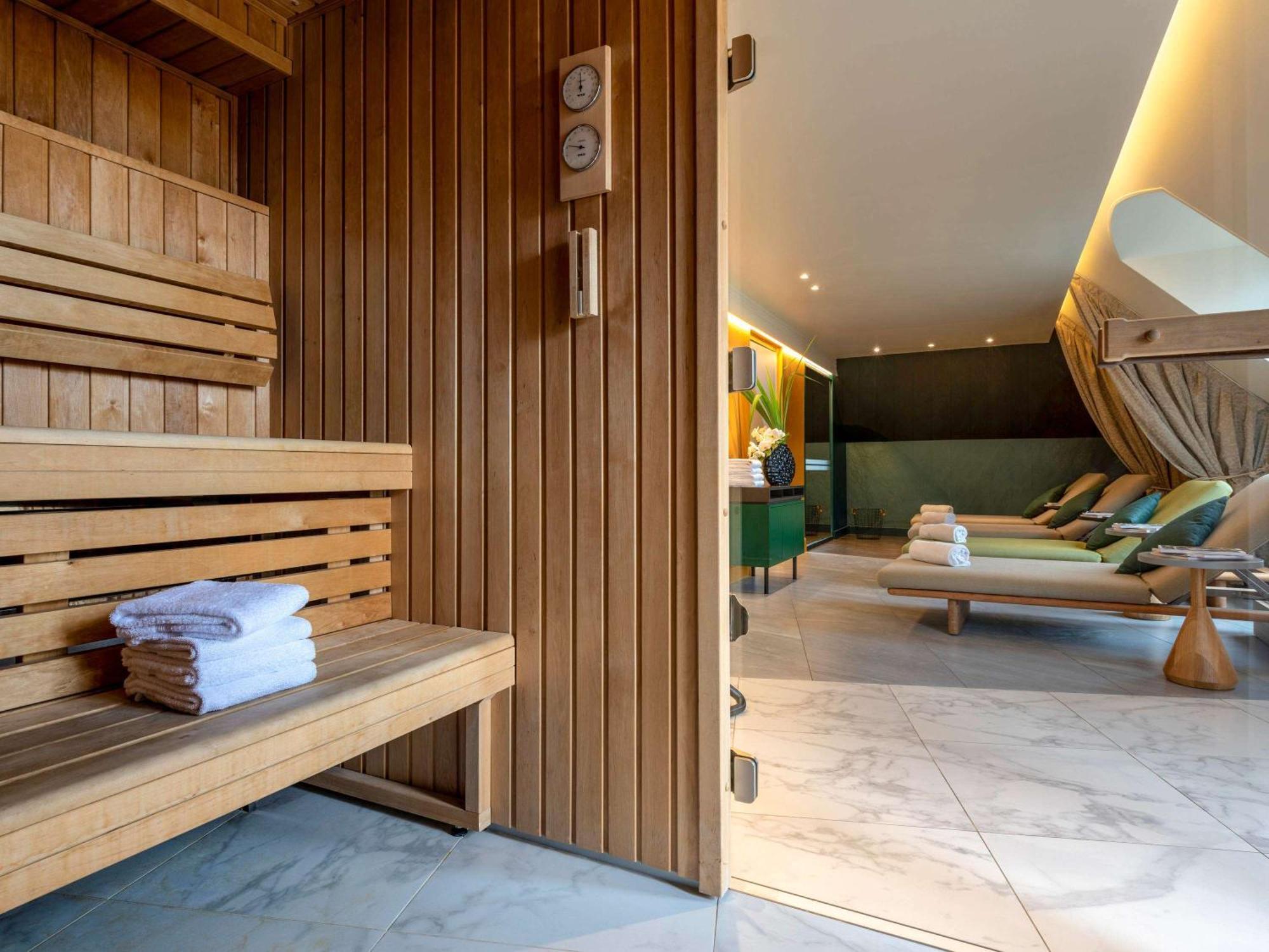 Le Louis Hotel Versailles Chateau - Mgallery Collection Экстерьер фото